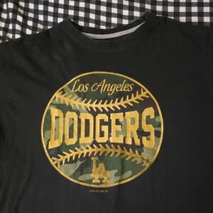New Era Black and Gold Los Angeles Dodgers Tee Size XL